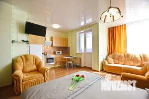 1-к квартира, посуточно, 35м2, 13/24 этаж