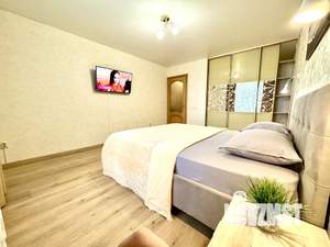 1-к квартира, посуточно, 42м2, 1/1 этаж