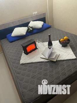 1-к квартира, посуточно, 36м2, 13/22 этаж