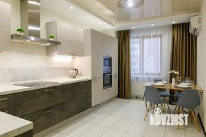 1-к квартира, посуточно, 50м2, 12/17 этаж