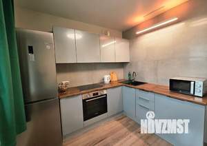 1-к квартира, посуточно, 40м2, 14/20 этаж