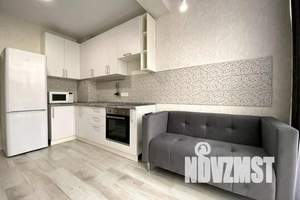 1-к квартира, посуточно, 42м2, 18/23 этаж