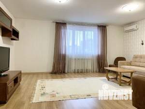 3-к квартира, на длительный срок, 125м2, 5/10 этаж