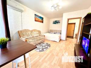 1-к квартира, посуточно, 43м2, 2/10 этаж