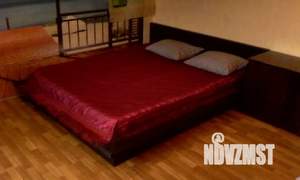 Студия квартира, посуточно, 25м2, 6/9 этаж