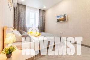 1-к квартира, посуточно, 35м2, 10/25 этаж