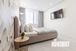 1-к квартира, посуточно, 48м2, 22/24 этаж