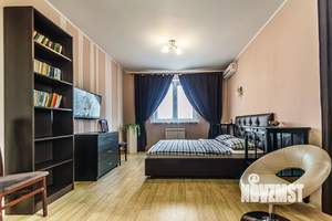 1-к квартира, посуточно, 43м2, 1/1 этаж