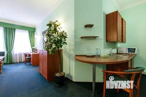 2-к квартира, посуточно, 44м2, 1/1 этаж