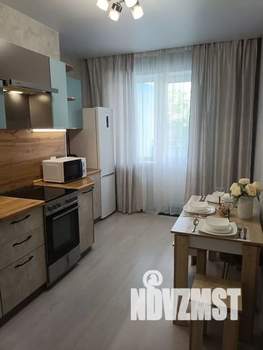 2-к квартира, посуточно, 75м2, 2/25 этаж