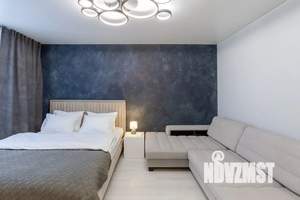 1-к квартира, посуточно, 43м2, 11/17 этаж