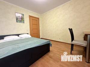 3-к квартира, посуточно, 100м2, 1/1 этаж