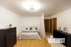 Студия квартира, посуточно, 42м2, 2/16 этаж