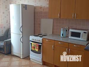 1-к квартира, посуточно, 46м2, 13/16 этаж