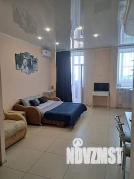 Студия квартира, посуточно, 40м2, 14/17 этаж