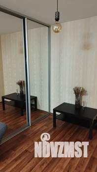 1-к квартира, посуточно, 54м2, 8/18 этаж