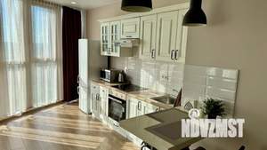 1-к квартира, посуточно, 42м2, 7/25 этаж