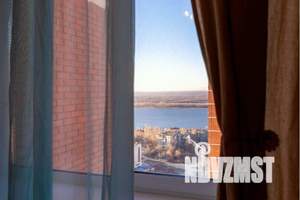 1-к квартира, посуточно, 42м2, 15/18 этаж