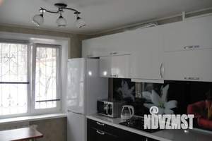 1-к квартира, посуточно, 45м2, 1/9 этаж