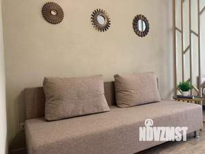 1-к квартира, посуточно, 42м2, 8/25 этаж