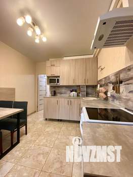 2-к квартира, посуточно, 64м2, 4/18 этаж