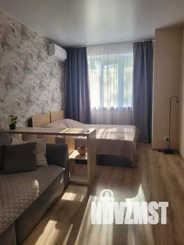 1-к квартира, посуточно, 38м2, 1/16 этаж