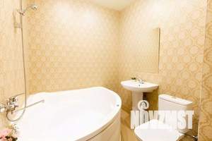 1-к квартира, посуточно, 56м2, 16/22 этаж
