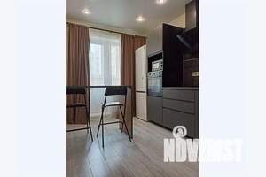 1-к квартира, посуточно, 39м2, 12/22 этаж