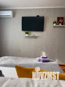 1-к квартира, посуточно, 40м2, 4/12 этаж