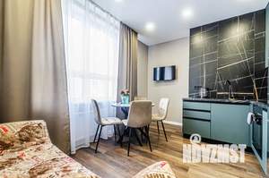 1-к квартира, посуточно, 40м2, 6/24 этаж