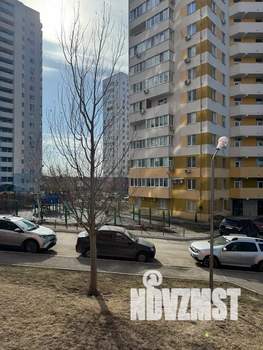 1-к квартира, посуточно, 40м2, 1/21 этаж