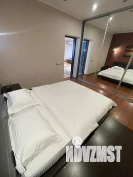 2-к квартира, посуточно, 90м2, 4/10 этаж