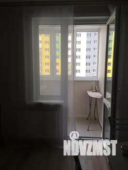 1-к квартира, посуточно, 42м2, 9/25 этаж