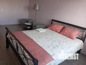 1-к квартира, посуточно, 45м2, 7/25 этаж