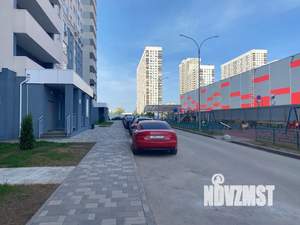 Студия квартира, посуточно, 35м2, 15/24 этаж