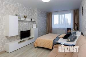 1-к квартира, посуточно, 42м2, 1/1 этаж