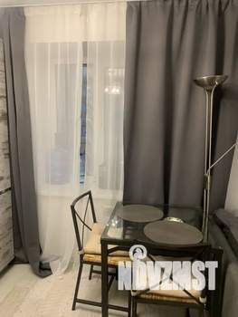 Студия квартира, посуточно, 31м2, 13/16 этаж