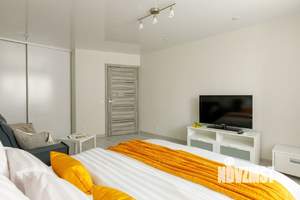 1-к квартира, посуточно, 42м2, 6/9 этаж