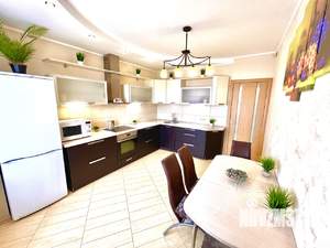 2-к квартира, посуточно, 85м2, 11/16 этаж