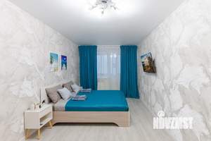 1-к квартира, посуточно, 38м2, 3/3 этаж