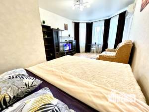 1-к квартира, посуточно, 45м2, 2/10 этаж