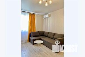 1-к квартира, посуточно, 40м2, 21/25 этаж