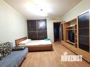 1-к квартира, посуточно, 44м2, 12/18 этаж