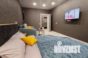 1-к квартира, посуточно, 42м2, 19/24 этаж