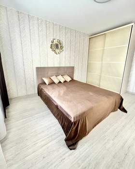 2-к квартира, на длительный срок, 65м2, 3/23 этаж