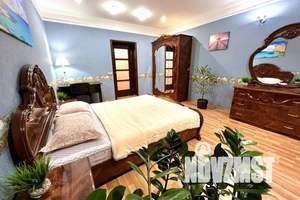 2-к квартира, посуточно, 111м2, 2/10 этаж