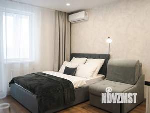 Студия квартира, посуточно, 27м2, 12/24 этаж
