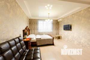 1-к квартира, посуточно, 55м2, 1/1 этаж