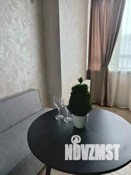 1-к квартира, посуточно, 41м2, 8/25 этаж