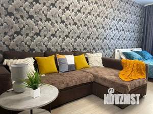 1-к квартира, посуточно, 44м2, 9/25 этаж